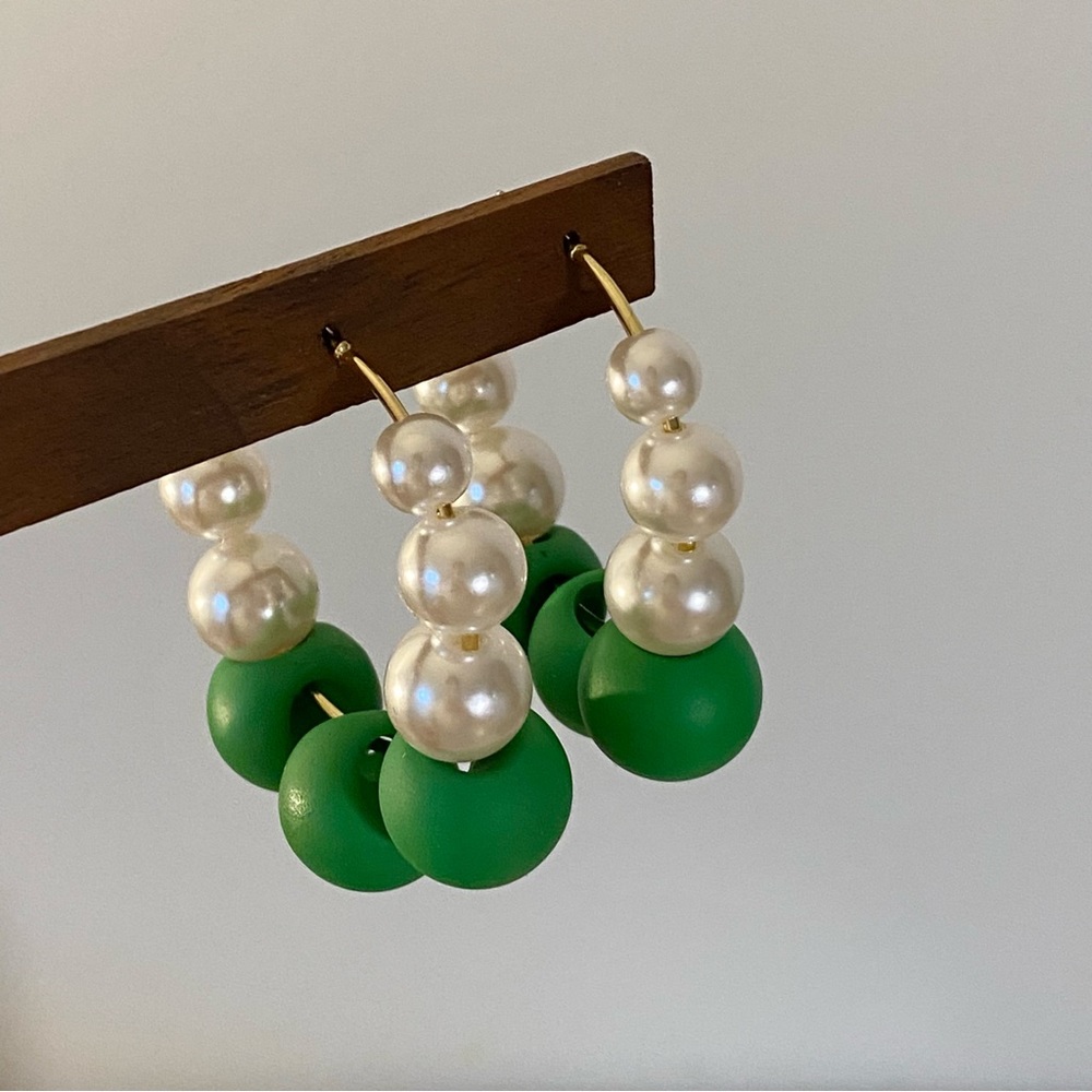 4/$15 Pearls Green Beads Gold Hoop Earrings